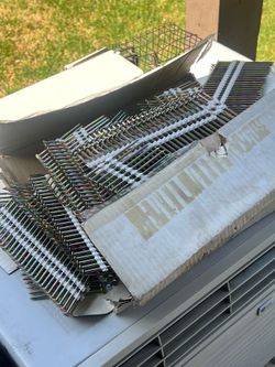Caja de clavos