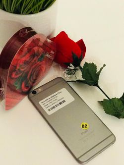 Factory unlocked iPhone 6 Plus