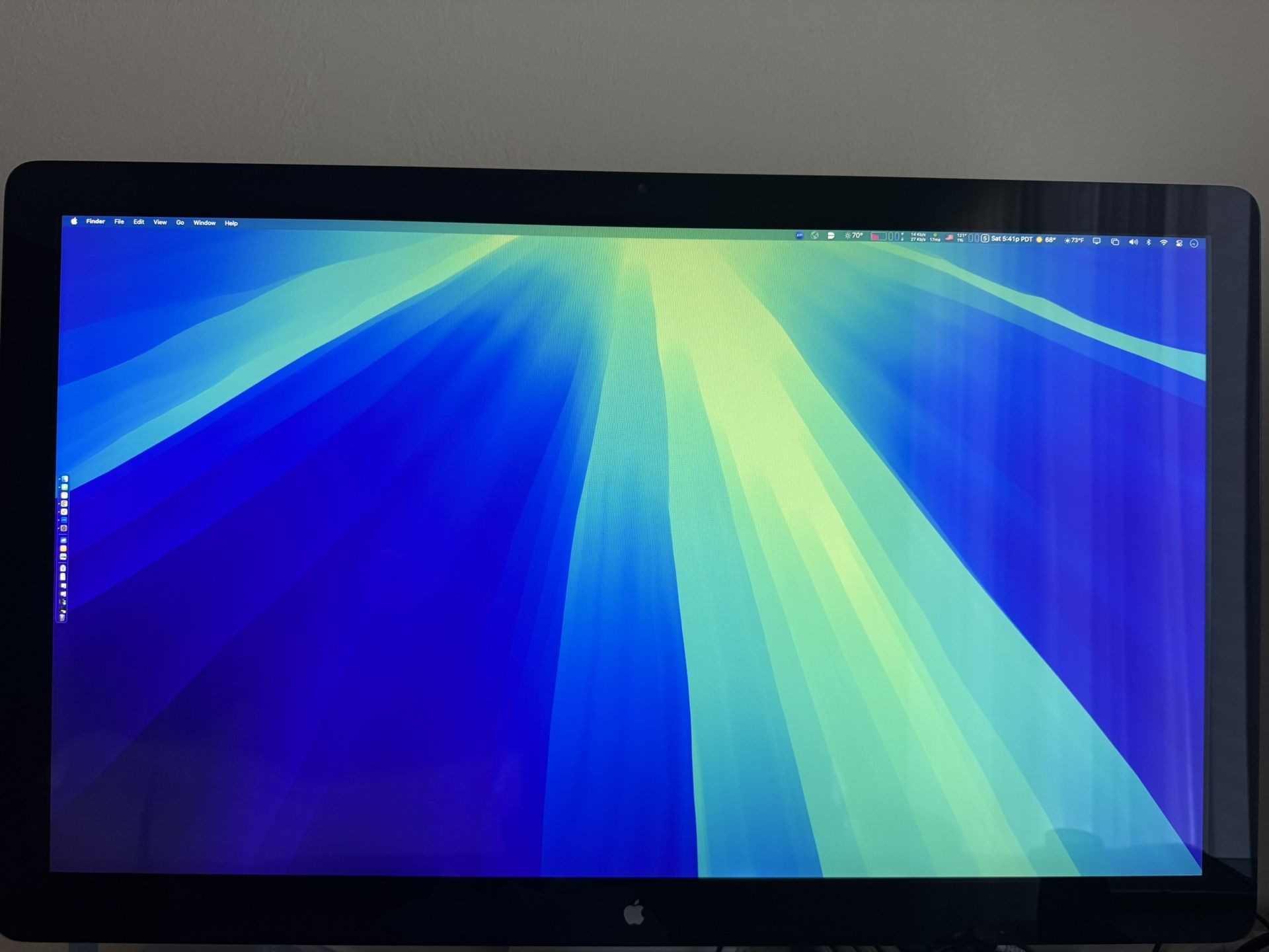 Apple LED Cinema Thunderbolt Display 27 Inch