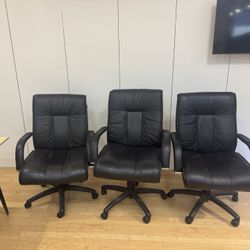 (3) Office Chairs 