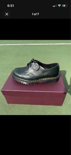 Dr. Martens US 8