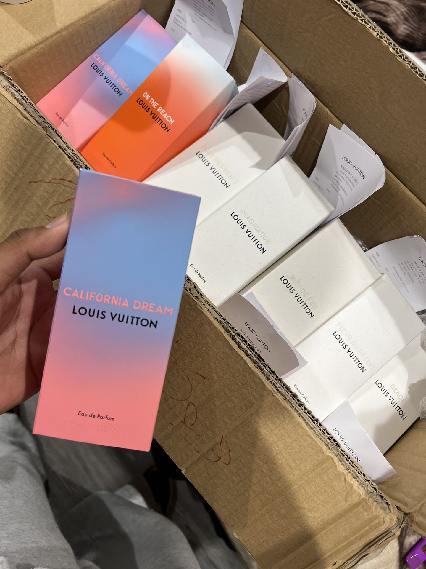 LV COLOGNES🧾