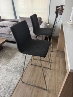 2x Barstool Chairs