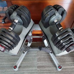 Like-New Bowflex Adjustable Dumbbell With Rack