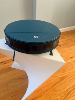 OKP K3P Robot Vacuum with Charging Base- Blue