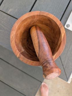 Solid wood mortar & pestel