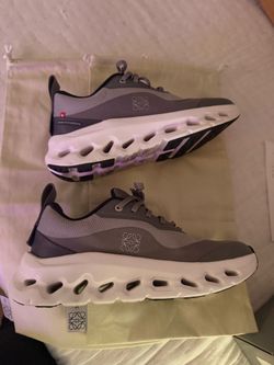 Authentic Loewe Flow Runner Sneakers – EU 39 / US Women’s 8