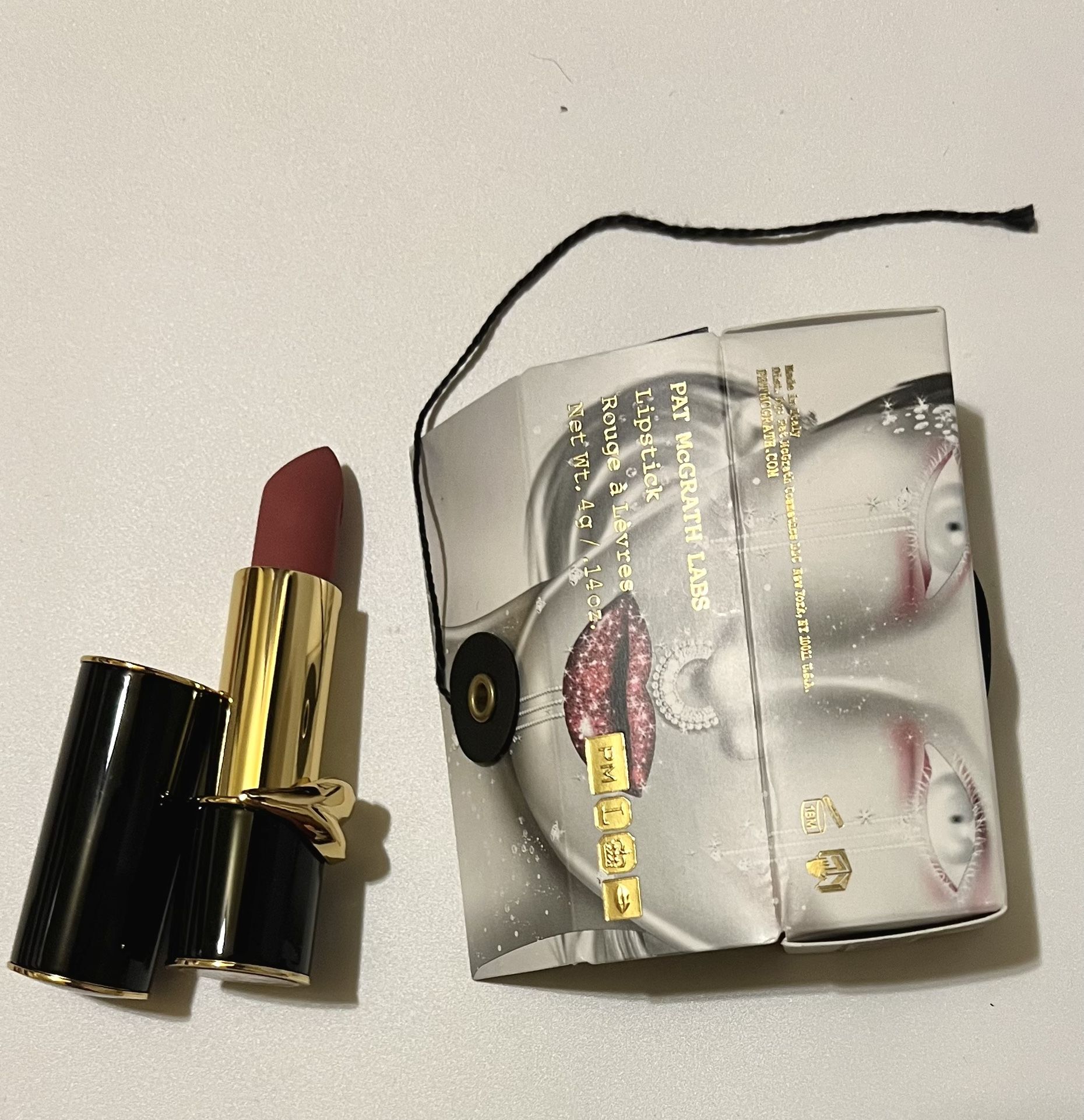PAT MCGRATH LABS LIPSTICK ~ 047 BEAUTIFUL STRANGER Full-size Brand New In Box