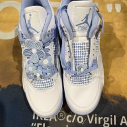 Jordan 4. Women 