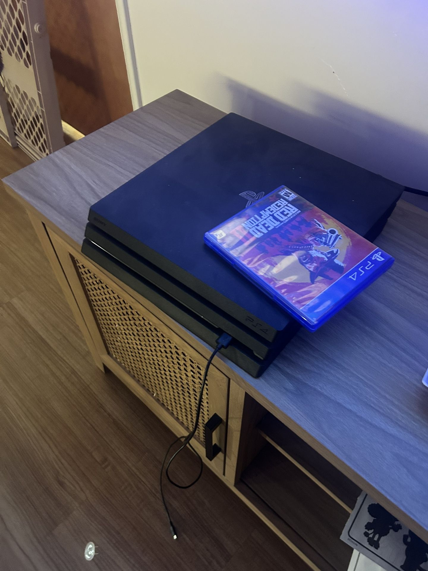 PS4 Pro 1Tb 