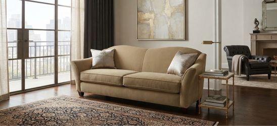 Couch clean and nice delivery available