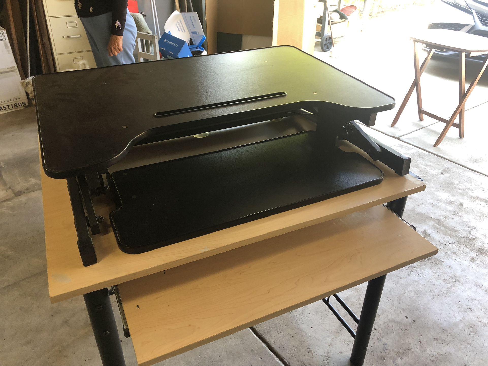 32 inch Standing Desk Sit to Stand Converter