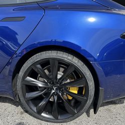 Tesla Model S 22” New Turbine Style Blk Rims New tires Pkg Sample Pic