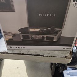 Victrola Journey Suitcase Record Player Turntable 