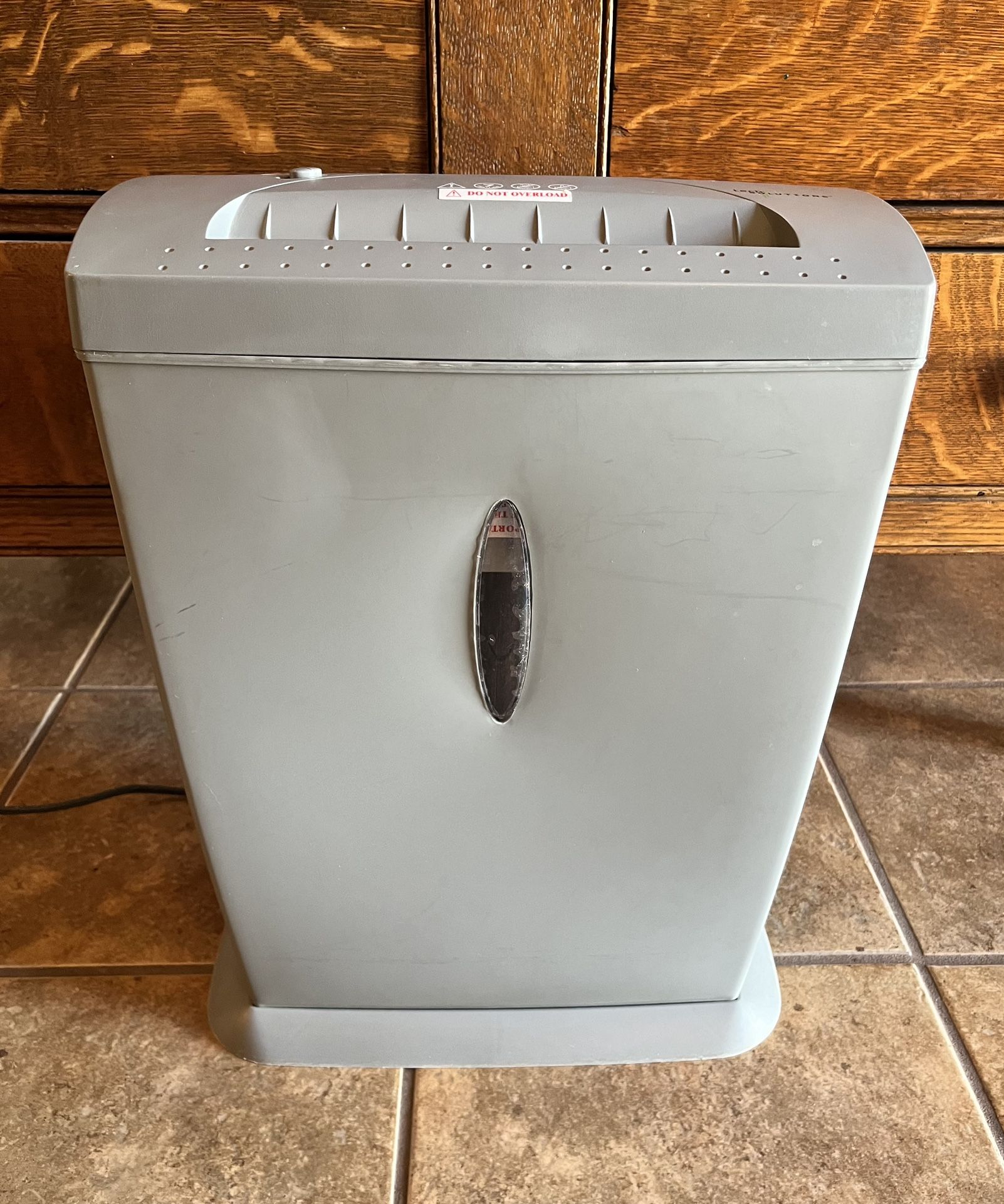 Tech Solutions Paper Shredder