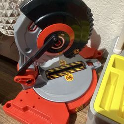Toy Construction Saw