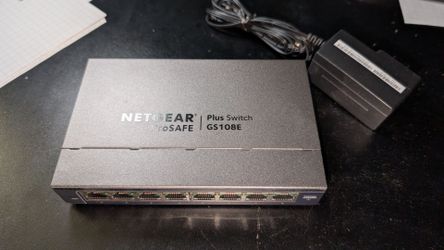 Netgear Gigabit Ethernet switch