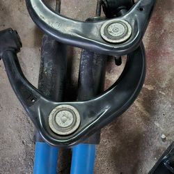 Rear Shocks And Front Arm Control 