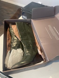 Brand new women’s boots