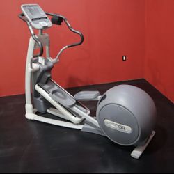 PRECOR 546i Elliptical PRISTINE CONDITION (low Hours) w Warranty & Free Delivery 