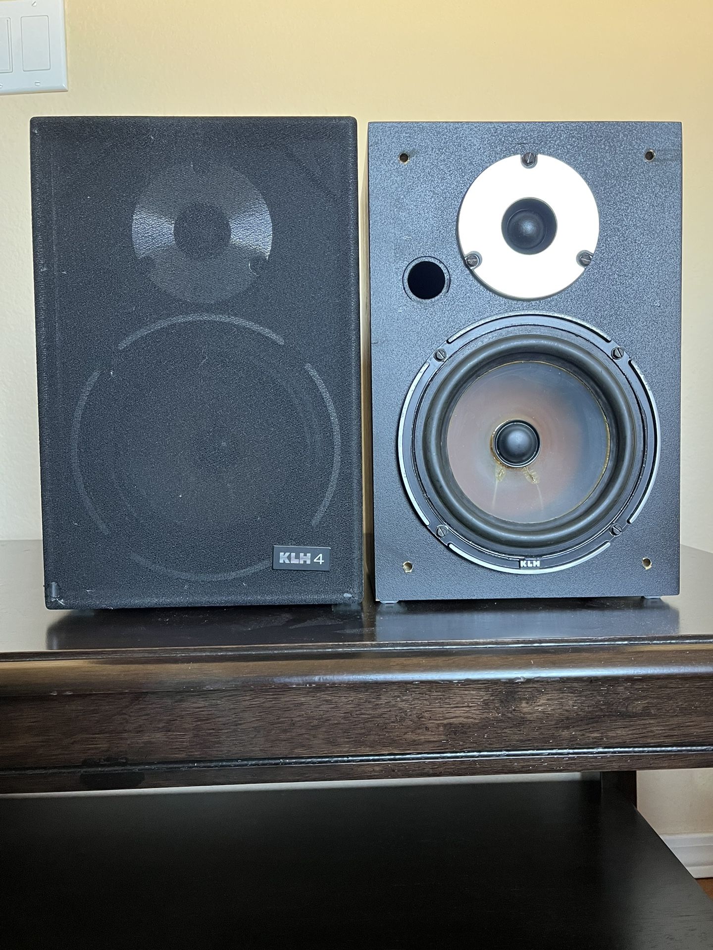 KLH Model 4 Loudspeaker