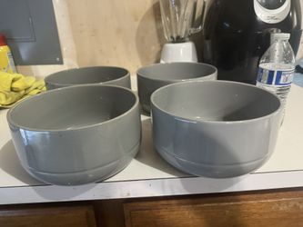 4 Circular Flower Pot
