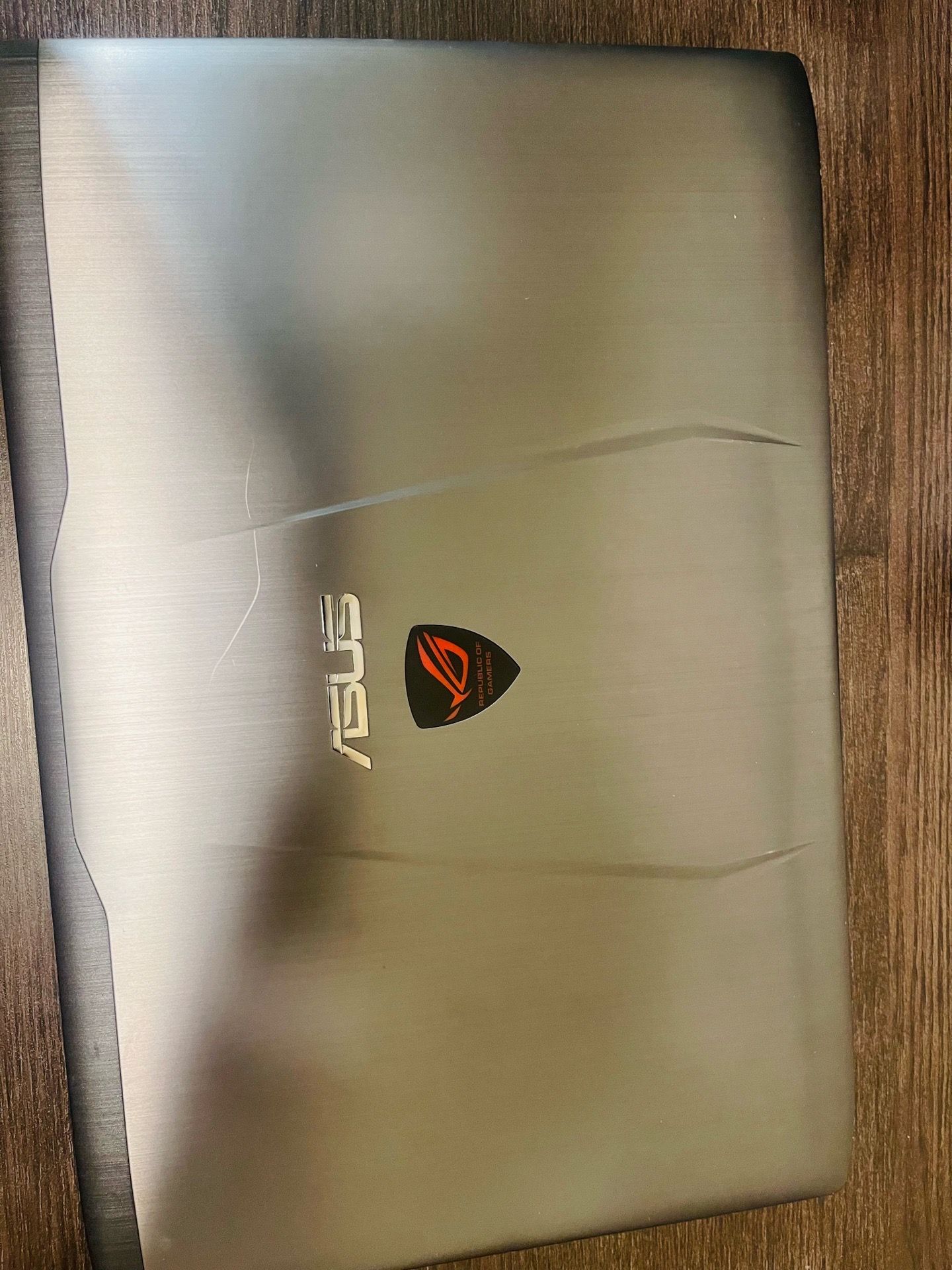 💻 Laptop ASUS ROG Gaming - ¡Batería Nueva y Muy Cuidada!
