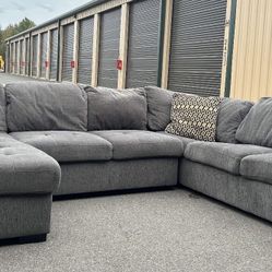 Sectional Couch 