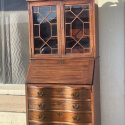 Gorgeous Antique Chippendale Style Mahogany Wood Clawfoot Secretary’s Desk