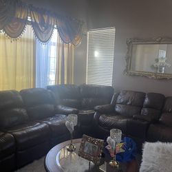 Couch’s sectional