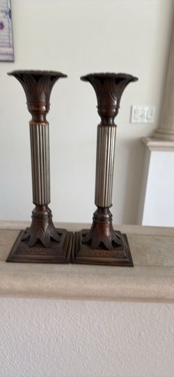 Candle holder
