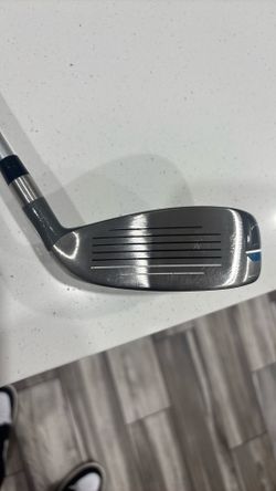Left Handed Golf Club  