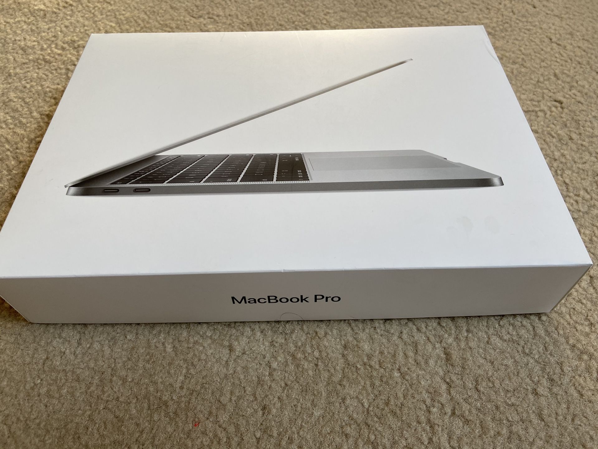 Apple - MacBook Pro - 13" Display -Intel Core i5 - 8GB Memory