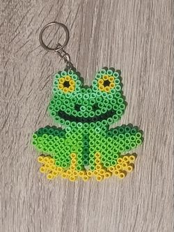 Frong Peler Bead Keychain