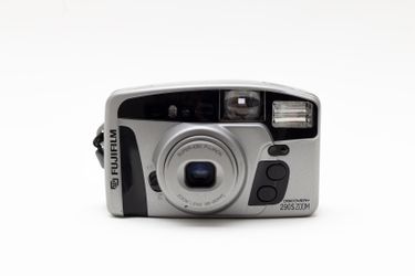 FujiFilm Discovery Zoom 290S 35mm Film Camera!
