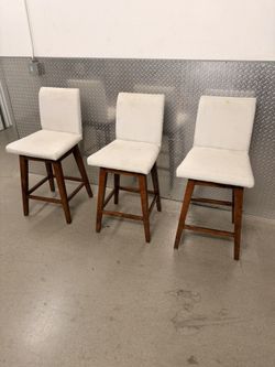 Swivel Counter Height Stool