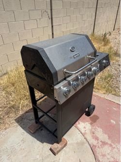 Dyna-glo Grill - 5 Burner
