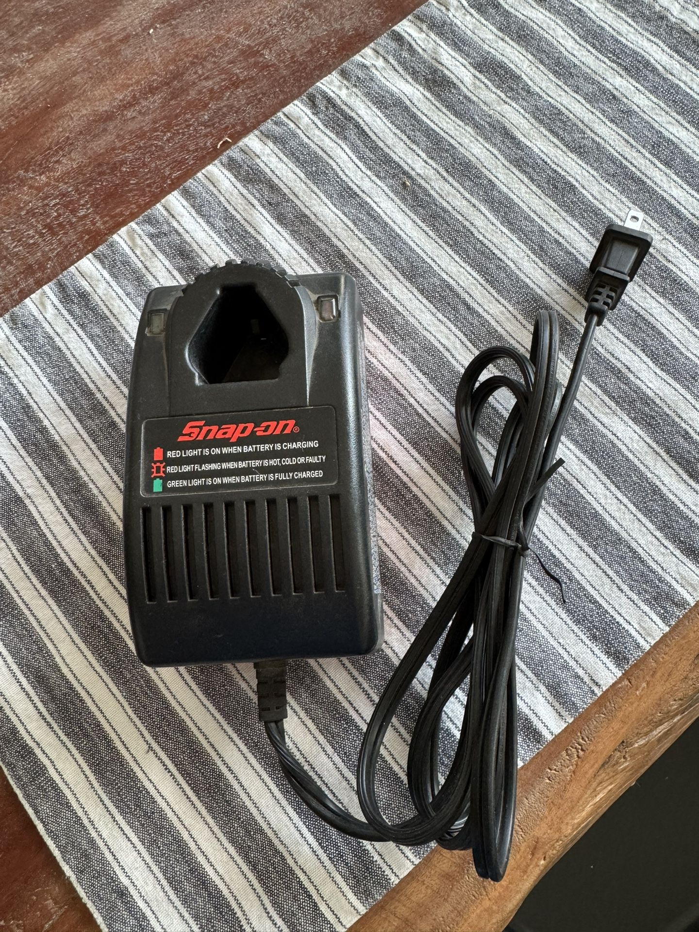 Snap-On Battery Charger