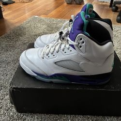 Jordan 5 Grapes Men’s 8.5 