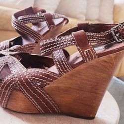 MIU MIU GORGEOUS RARE WOOD WEDGES 38.5