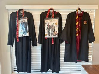 Harry Potter Gryffindor Costumes - Robes, Sweater & Accessories