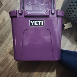 Yeti Cooler Purple