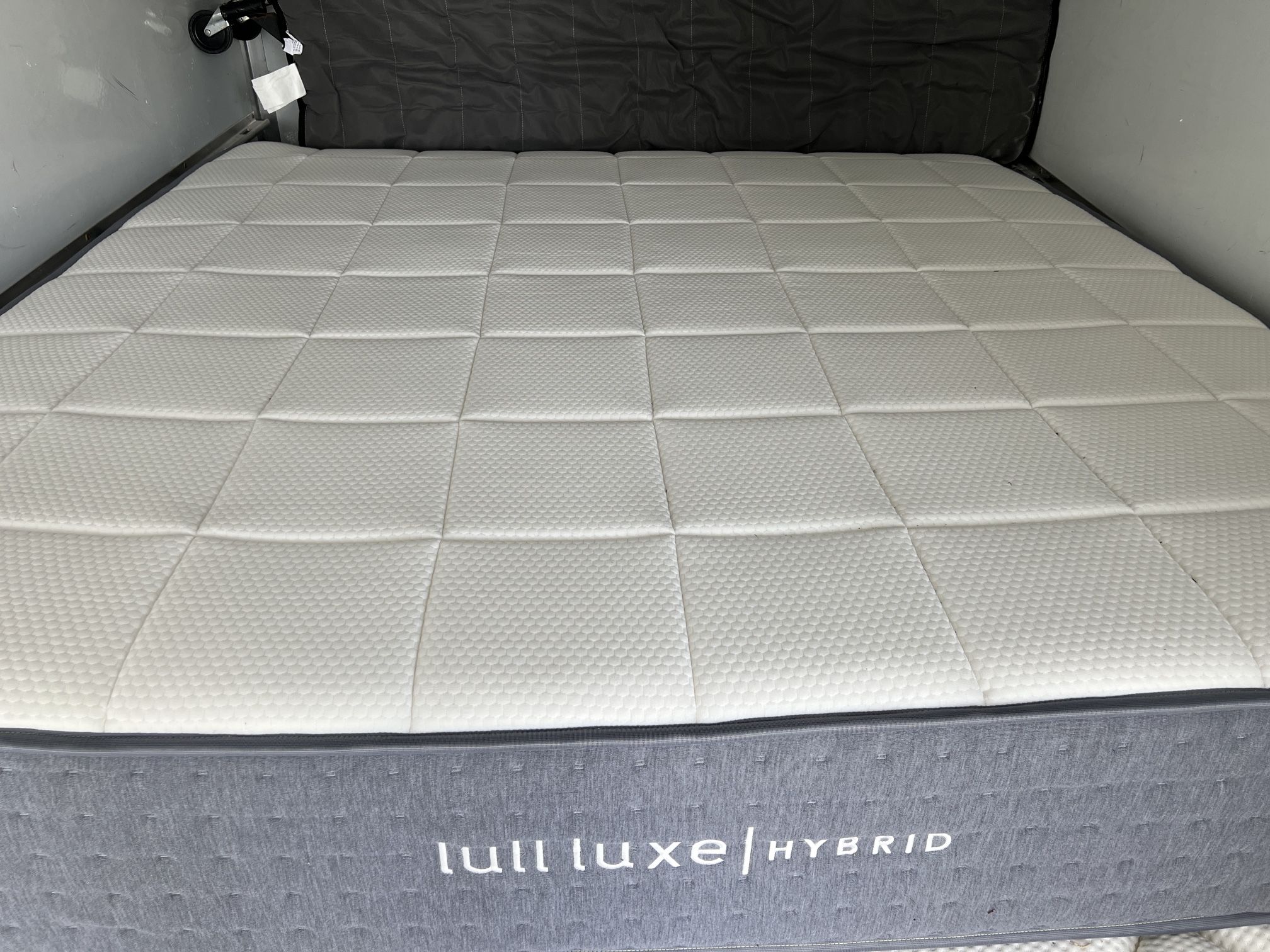 Lull Luxe Hybrid King Mattress Memory Foam Delivery Available