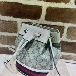 Business crossbody handbag