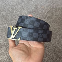 Louis Vuitton belt 