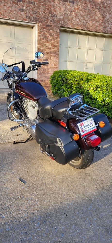 2011 Harley Davidson XL883L