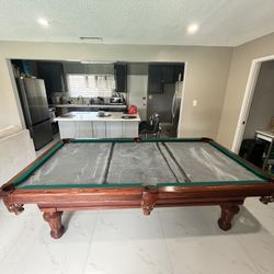 Pool Table 8ft ( Free Delivery & Set Up ) 