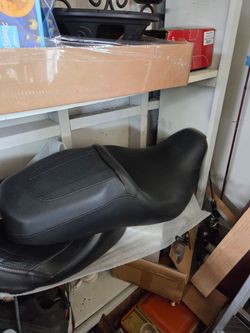 Harley davidson roadglide seat