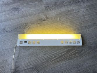 Under Cabinet Light