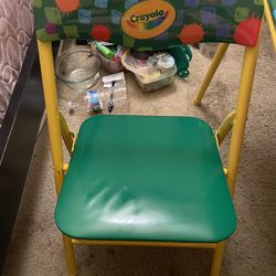 Crayola Kids Table With Chairs